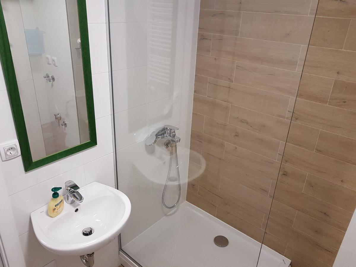 Apartmani Simic Quatro Valjevo Kültér fotó
